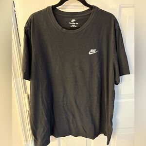 Nike Men's Classic Black Tee
